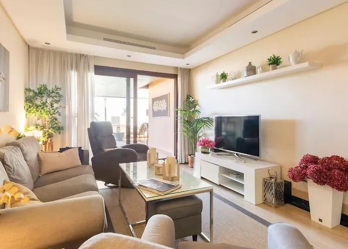 Lujo En Primera Linea De Playa En Bahia De La Plata, Estepona