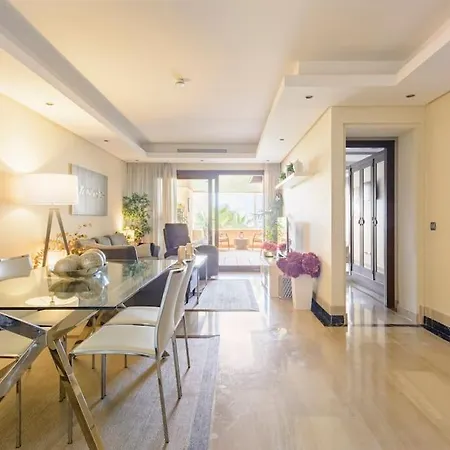 Lujo En Primera Linea De Playa En Bahia De La Plata, * Estepona