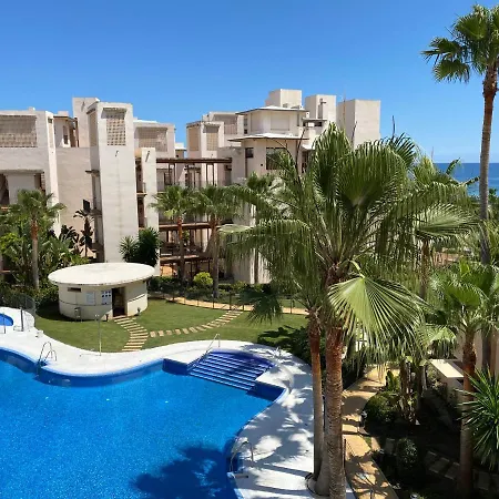 Apartment Lujo En Primera Linea De Playa En Bahia De La Plata, Estepona
